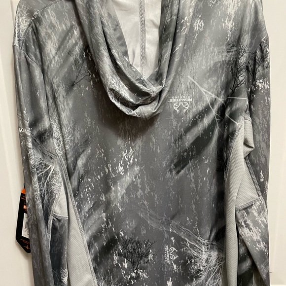 Cove Hooded Performance Layer - Picture 3 of 7